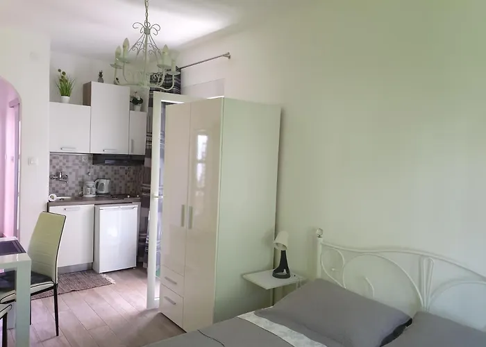 Apartman Zara *